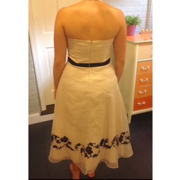 David’s Bridal Elegant Cream Halter Dress with Black Rose Detailing - Picture 8 of 8